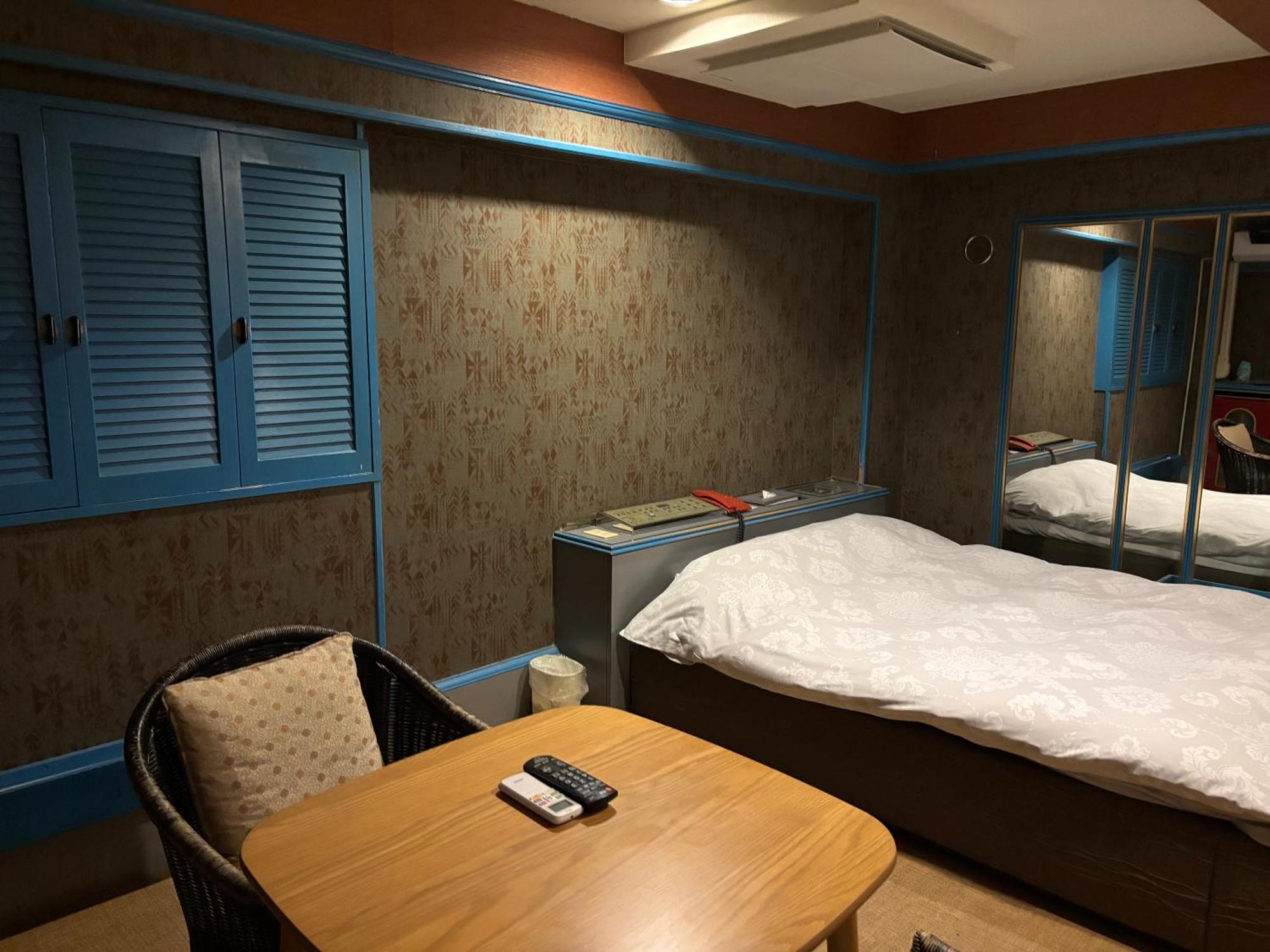City Hotel Dolphin Tōkyō Extérieur photo